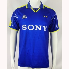 96-97 Juventus Away